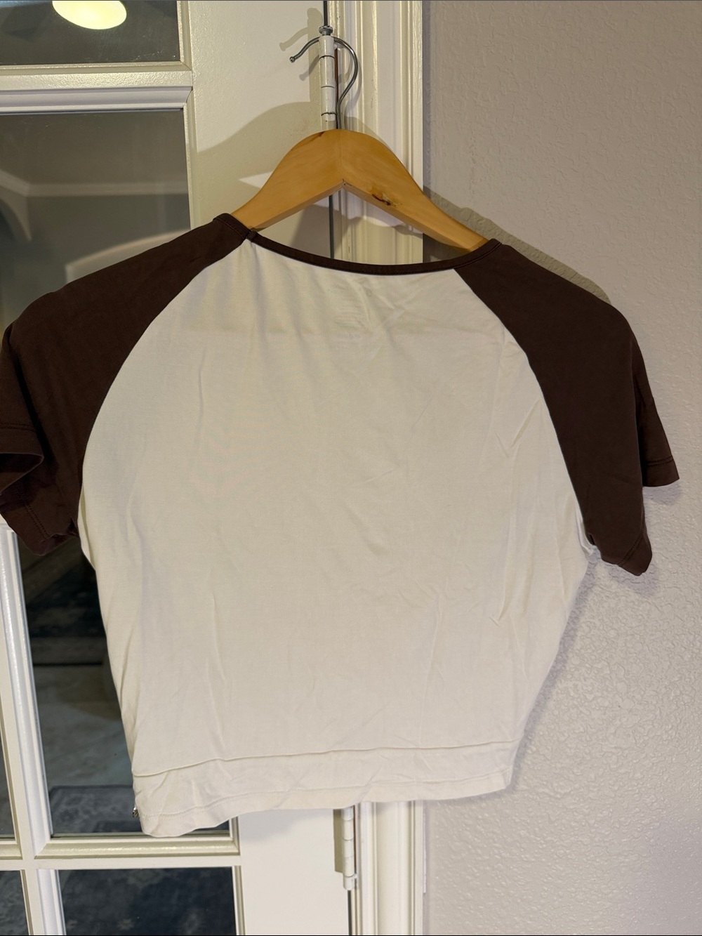 Buffbunny Collection Twist Front Crop Top Cream Brown Size Medium - Picture 3 of 4